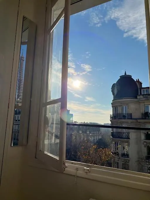 Studio Vue Tour Eiffel Apartment Paris France